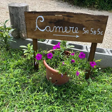 Privata Orchidea Apartamento Castellero